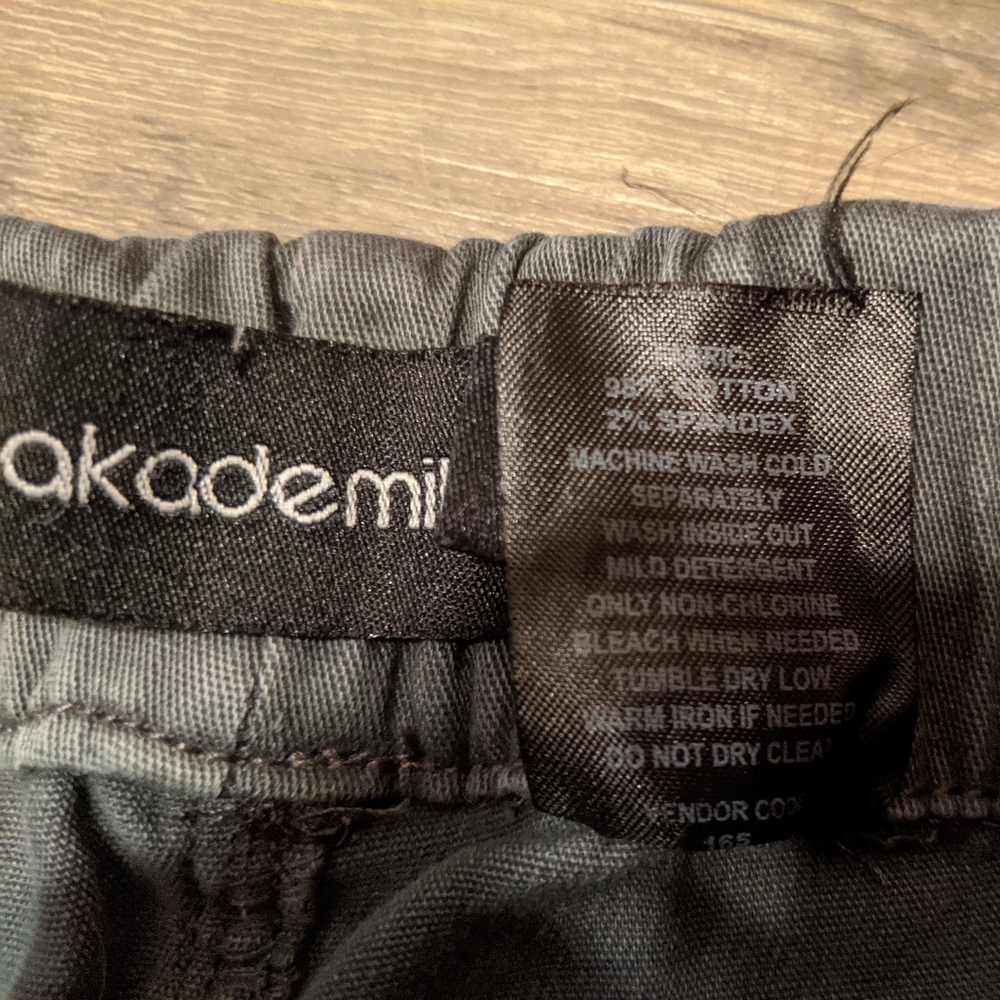 Akademiks joggers - Picture 2 of 6